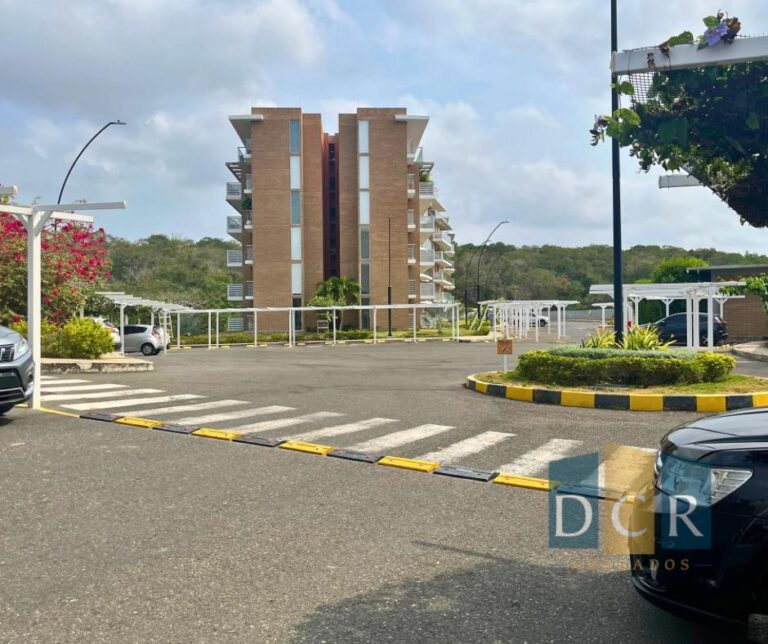 WhatsApp Image 2025-10-16 at 4.44.19 PM (2)