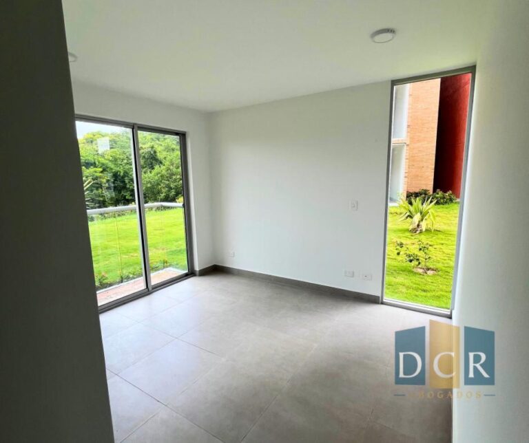 WhatsApp Image 2025-10-16 at 4.44.20 PM (11)